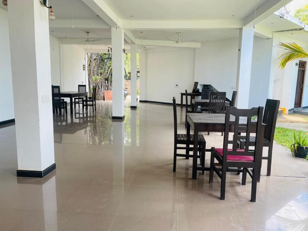 فندق Guitar Bay Arugambay آروغام المظهر الخارجي الصورة